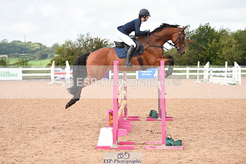 230902A-122444-01011 - Cls 9 1.10m Amateur Quali