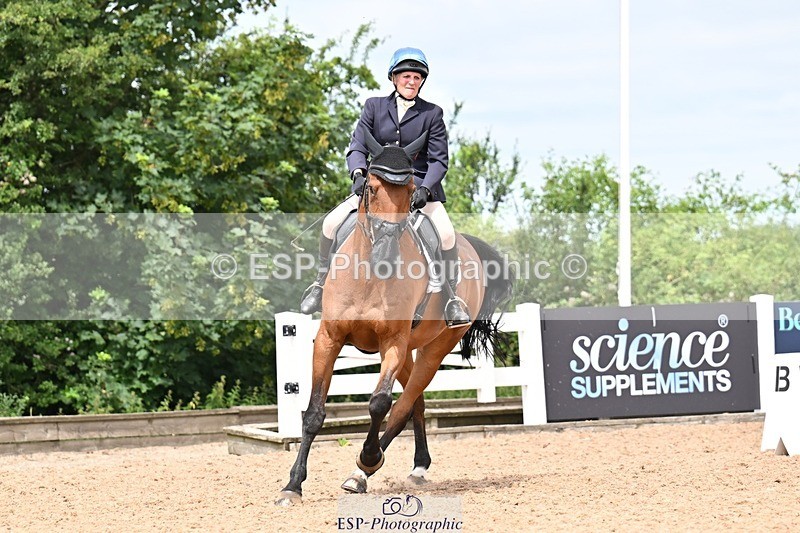 260704-122642-04588 - Cls 4D Senior Intermediate Novice 1