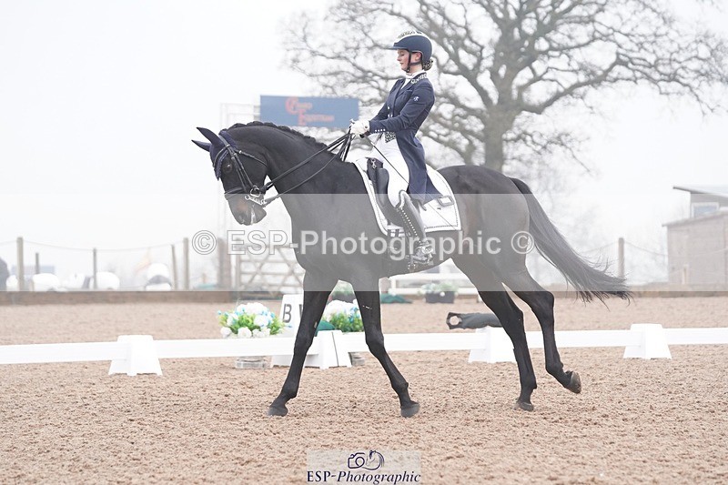 250404-083730-03796 - 069-India.Hamilton-Burnet-Kissingdale