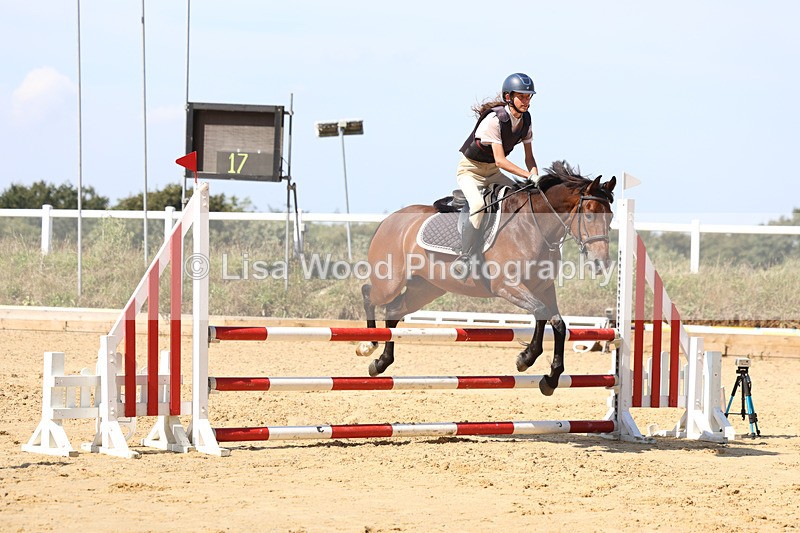 3E7A1529 - Class 10: 90cm open