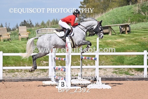 BPP_2392 - CLASS 6 - FRI - Senior Newcomers/1.10m Open