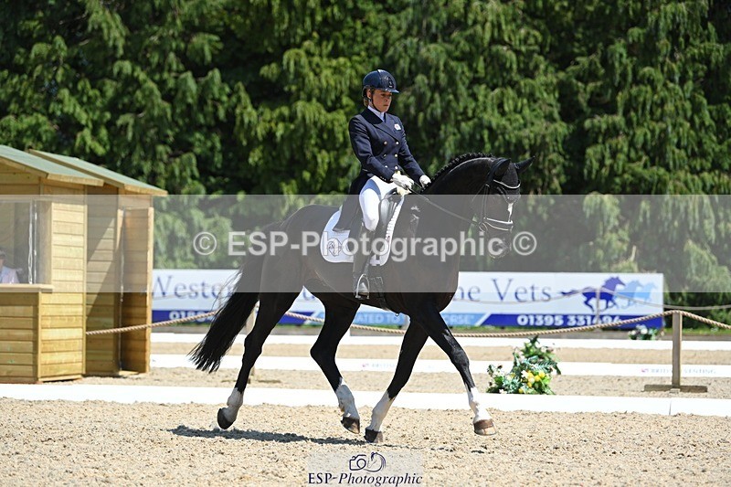 230526-135718-06861 - 480-FLOW_7-Mollie_Summerland-DR