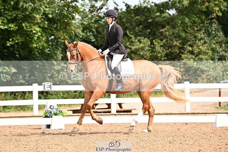 240817A-112606-07390 - 125-Tamsin.OConnor-Riversides.Caballero