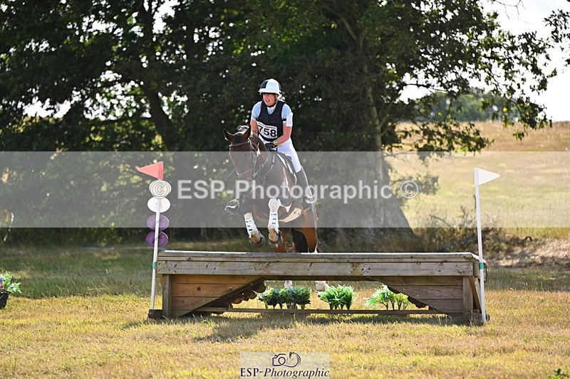 250803A-162635-16809 - Q-758-Caroline.Hutchens-CLOGORROWS.SOCKY