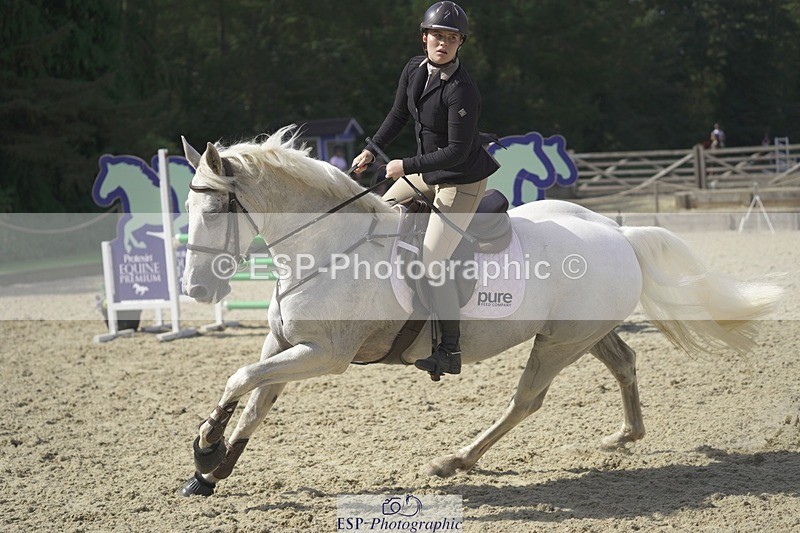 230909-121758-05619 - Cls 17 Snr 1.05m Open