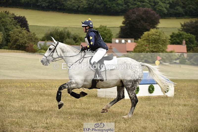 250802A-102014-01103 - A-004-Helen.Hickson-MAYERTORNE.POPADOODLEDOO