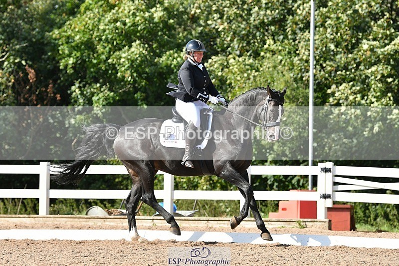 250906-155949-04530 - 057-Joanna.JohnsRockoko