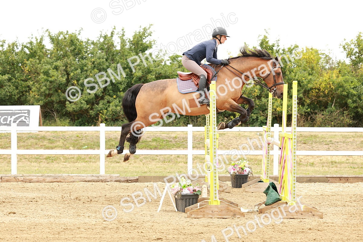 SBM_016797 - Class 20 - Senior Newcomers - 1.10m