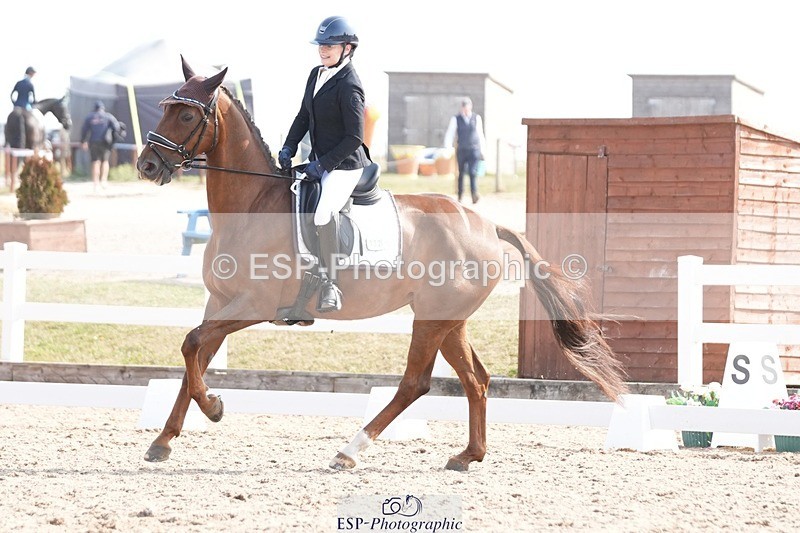 250817-102256-08333 - 132-Claire.GettinbyHeadmore.Dramatica