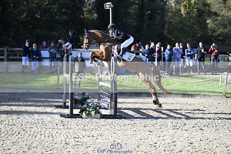 241026-120219-12726 - 010-Julia.Norman-SCOTCH.ON.THE.ROCK'Z