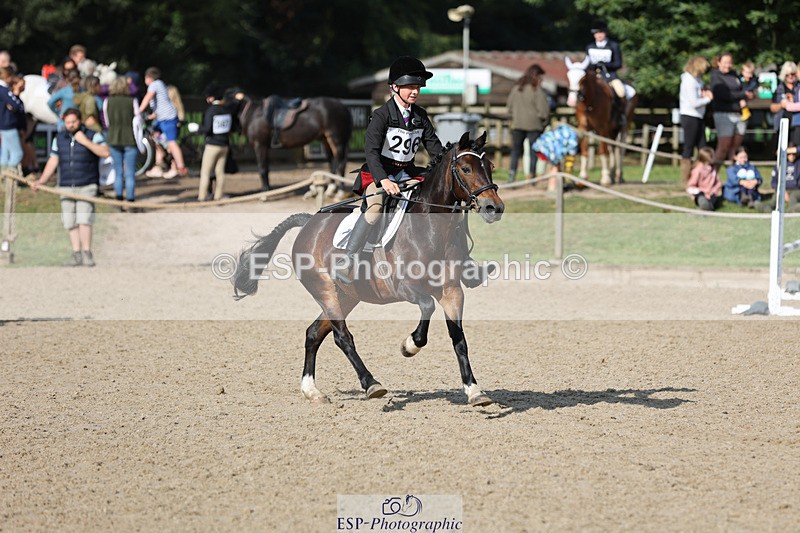 240823X-094012-14623 - 60cm R1 8.30 to 10.00