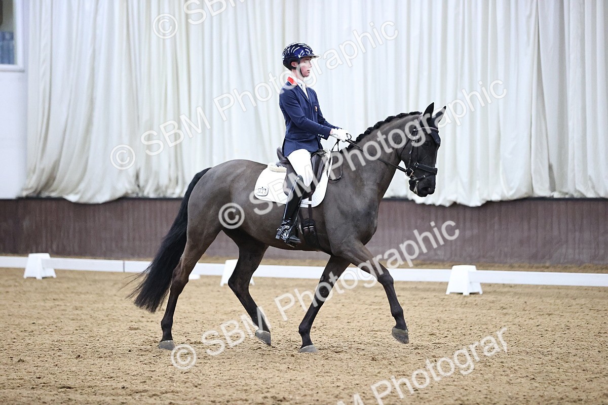 SBM_001402 - Class 21 -23 - FEI INT1-GP-Junior-Junior fsm