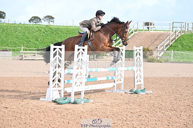 231029A-122113-03246 - 1m Club and Schools