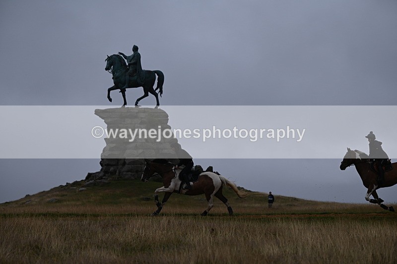 DSC_1593 - Time at Statue 11:54 to 12:12