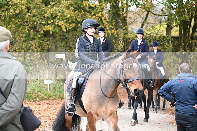 WJ6_8445 - Meet