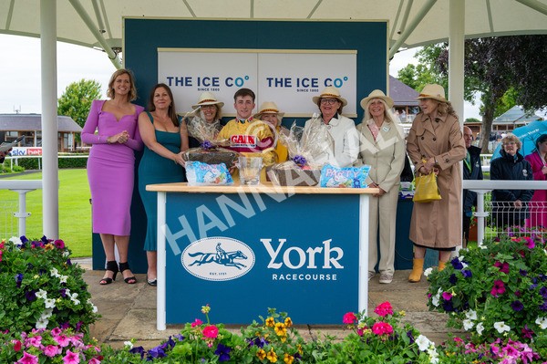 150624-Race 6-Pisanello-5113 - Race 6 4.45pm Ice Co Supporting Macmillan Handicap