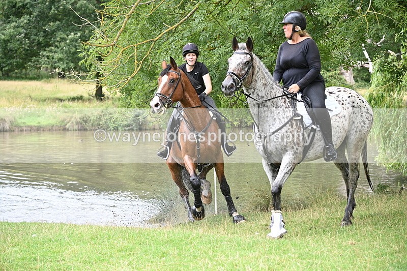 WJ7_2813 - Time at Water 11:37 to 12:13