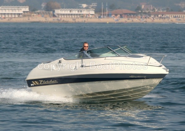  - Motorboats - Open