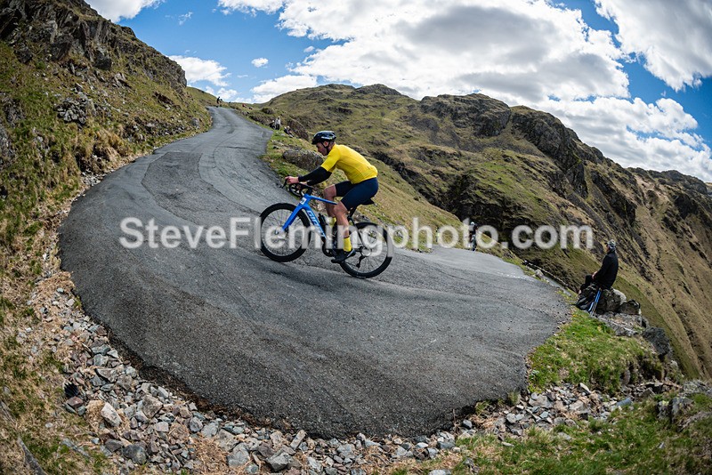 114357 - Hardknott Hairpin 11.00 - 12.00