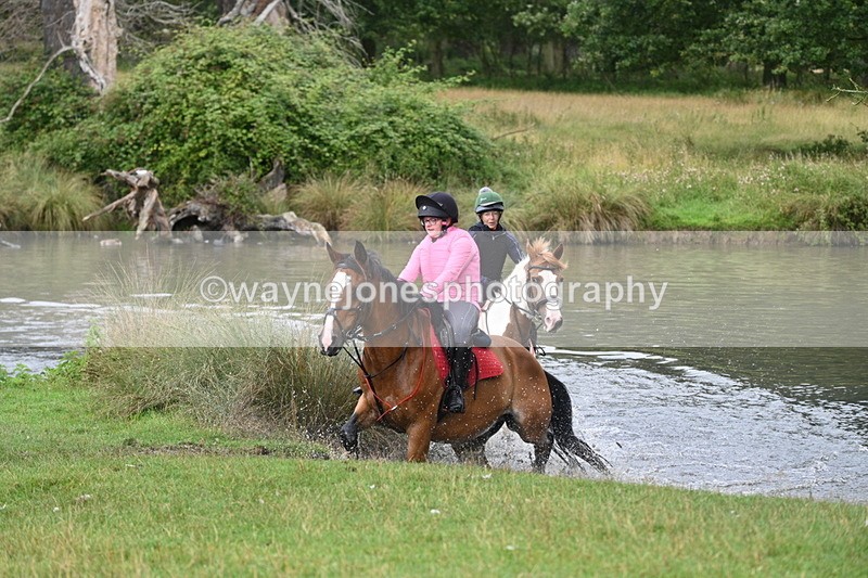 WJ7_9507 - Time at Water 12:24 to 13:32