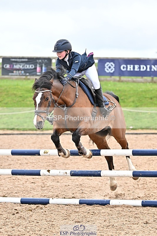 250414-112731-00537 - 90cm Round 1