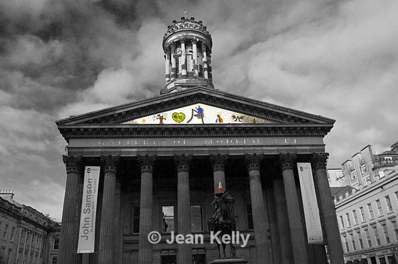 Gallery of Modern Art, Glasgow - 4238 bwcs - Black and white