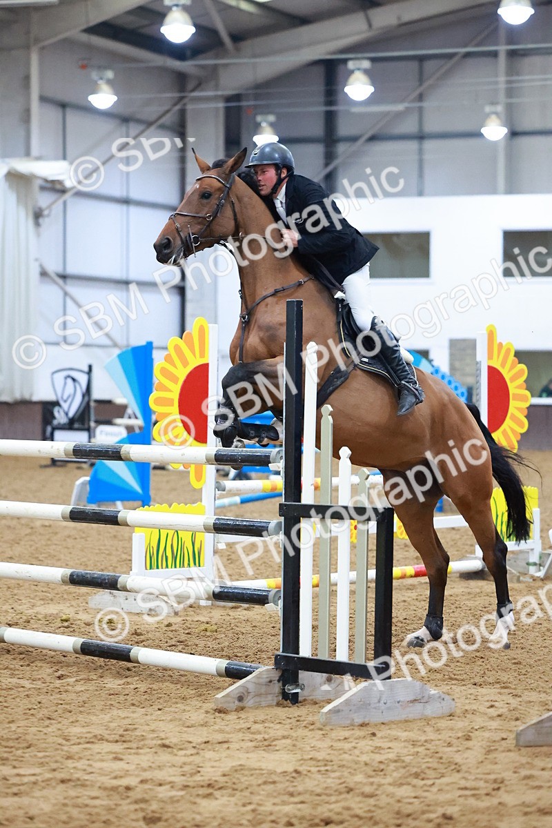 SBM_002090 - Class 5 - Senior Foxhunter 1.20m