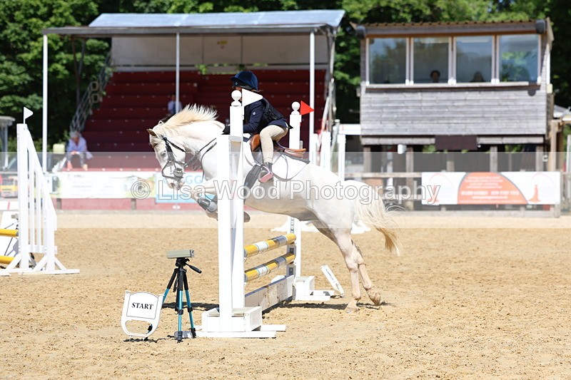 3E7A2791 - Class 6: 70cm