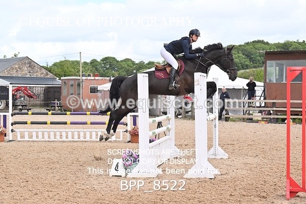BPP_8522 - CLASS 15 SUN Senior Newcomers/ 1.10m Open