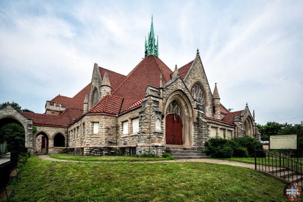 Third Presbyterian Church, Chester PA | Majestic Exterior - Third Presbyterian Church