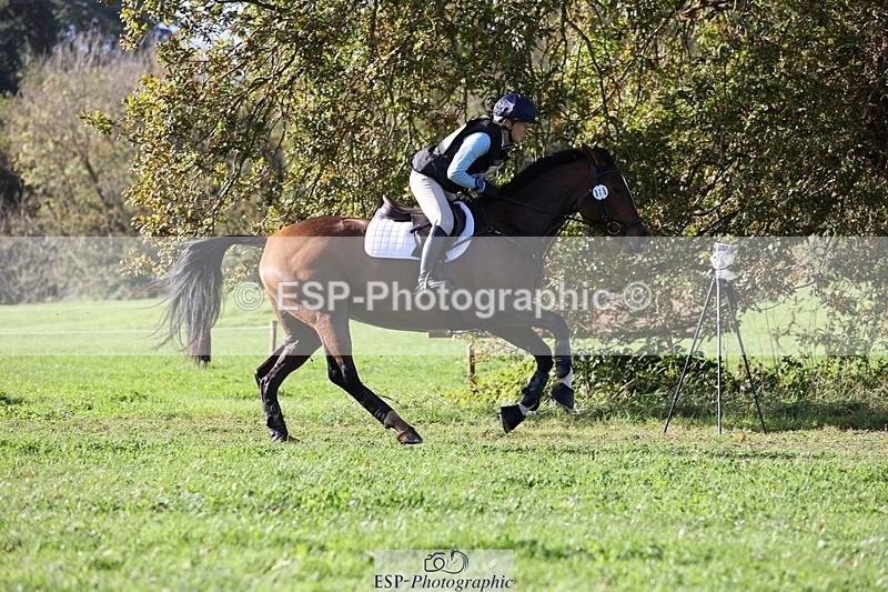 241026-112550-12296 - 378-Fern.Hordern-SHES.ALL.THAT