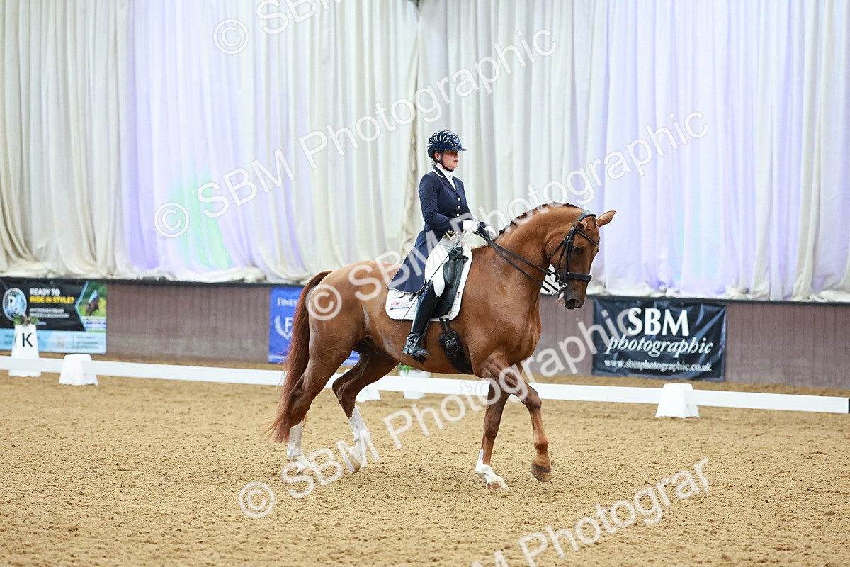 SBM_007798 - Class 9 - FEI INT II - 16.54.17.57