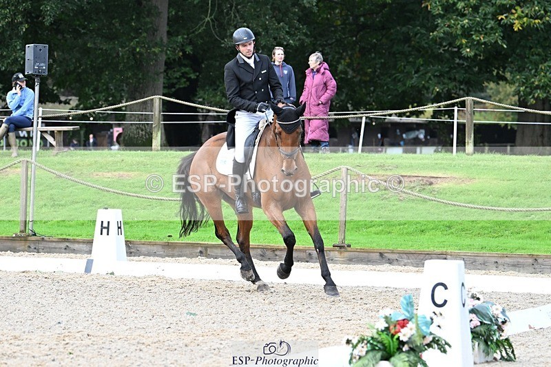 231019-110747-01743 - 036-DIAMANT.CRYSTAL.BLUE-Adam.Trew-DR