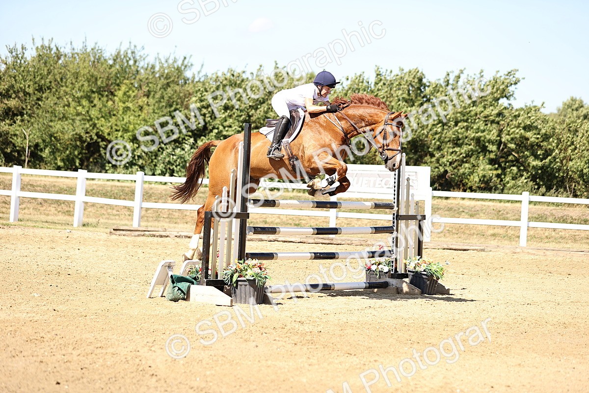 SBM_015466 - Class 16 - Senior foxhunter - 1.20m Open