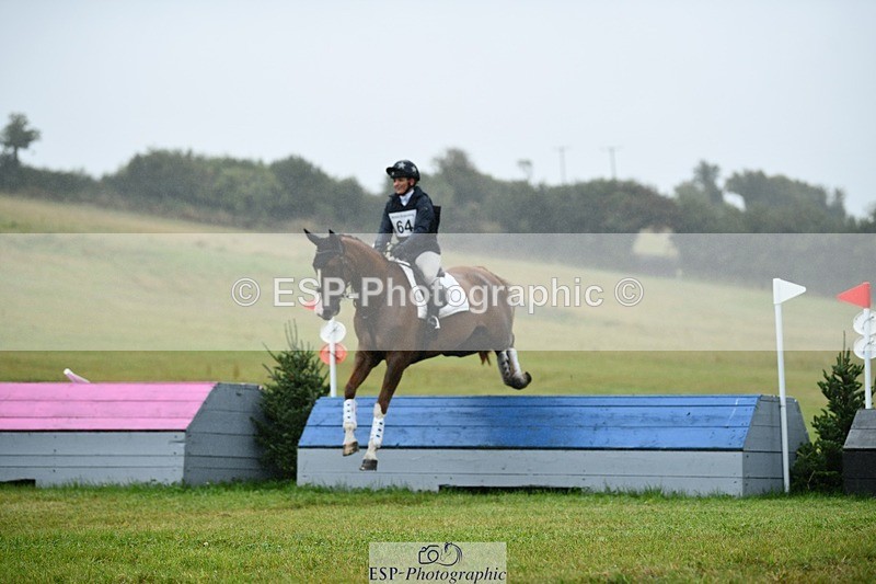 250830-125248-02898 - B-064-Amy.Tough