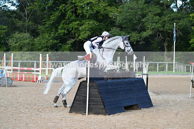 WJ7_6204 - Time 16:55 to 17:11