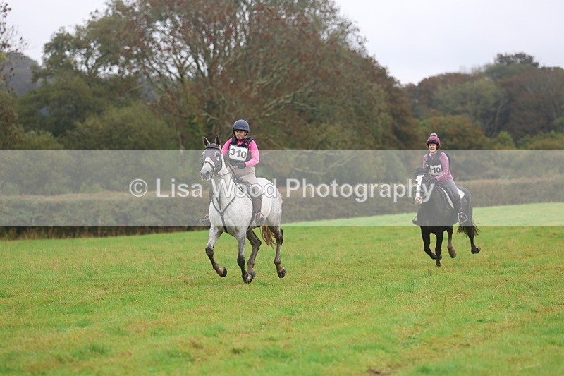 3E7A1618 - Class 3: 70cm Pairs: Half Roll Top