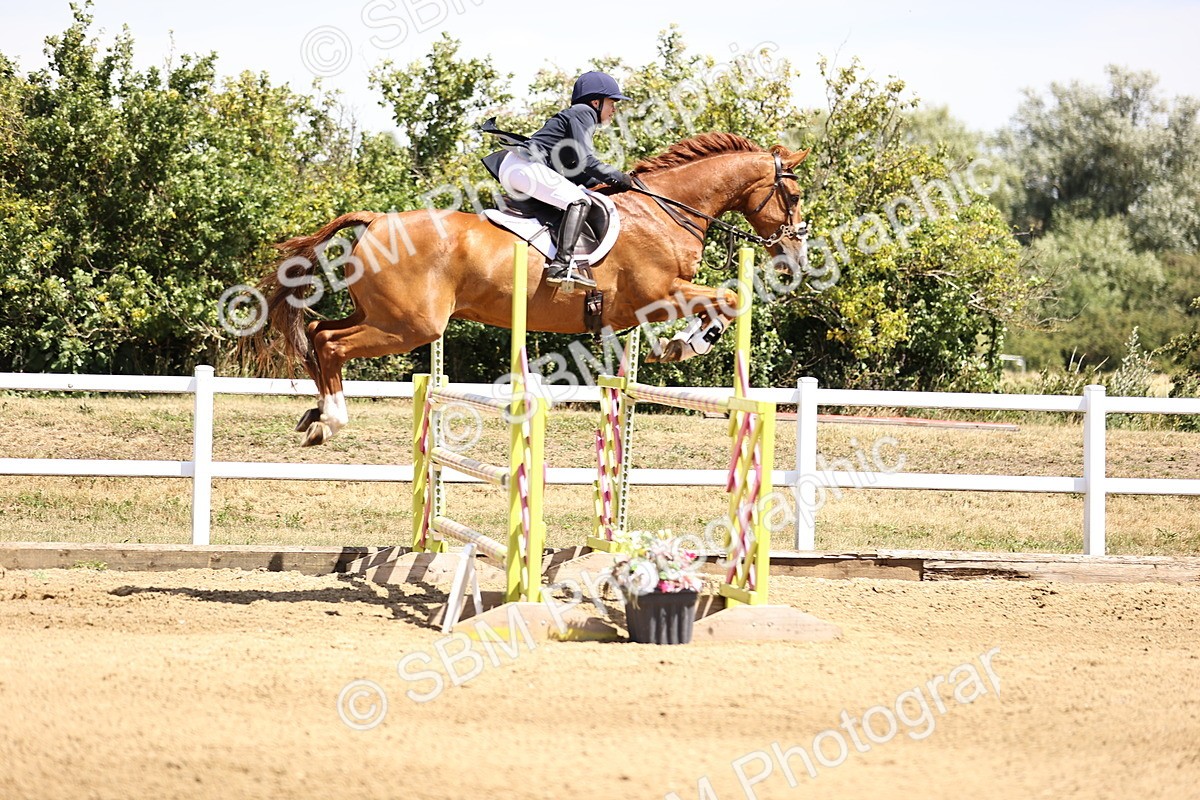 SBM_010152 - Class 9 - Senior Foxhunter - 1.20m Open