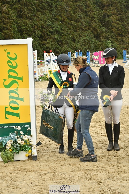 250525A-162332-18933 - Presentations Section D CCI 4 Star