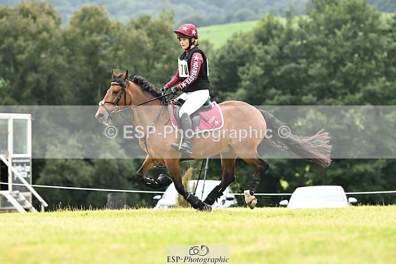 240825X-161002-36676 - 80cm XC 15.30 to 16.30