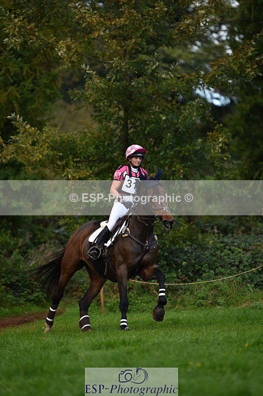 231022-131716-28843 - 312-HALVANNA.THE.LAST.SONG-Holly.Horton-XC