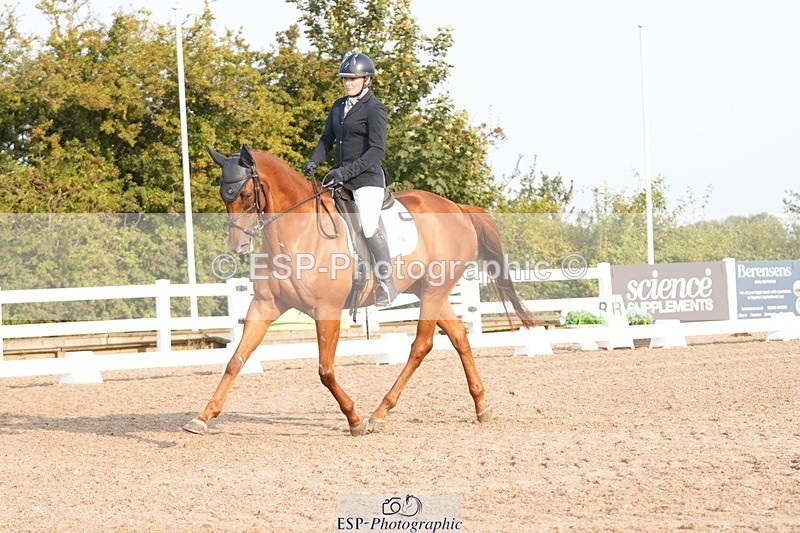 250817-083104-07263 - 142-Emma-Jane.BrownLord.in.Red