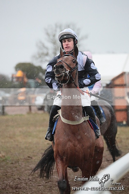 PtP 260125 1024 - Cocklebarrow Point-to-Point racing with the Heythrop Hunt 26/01/25