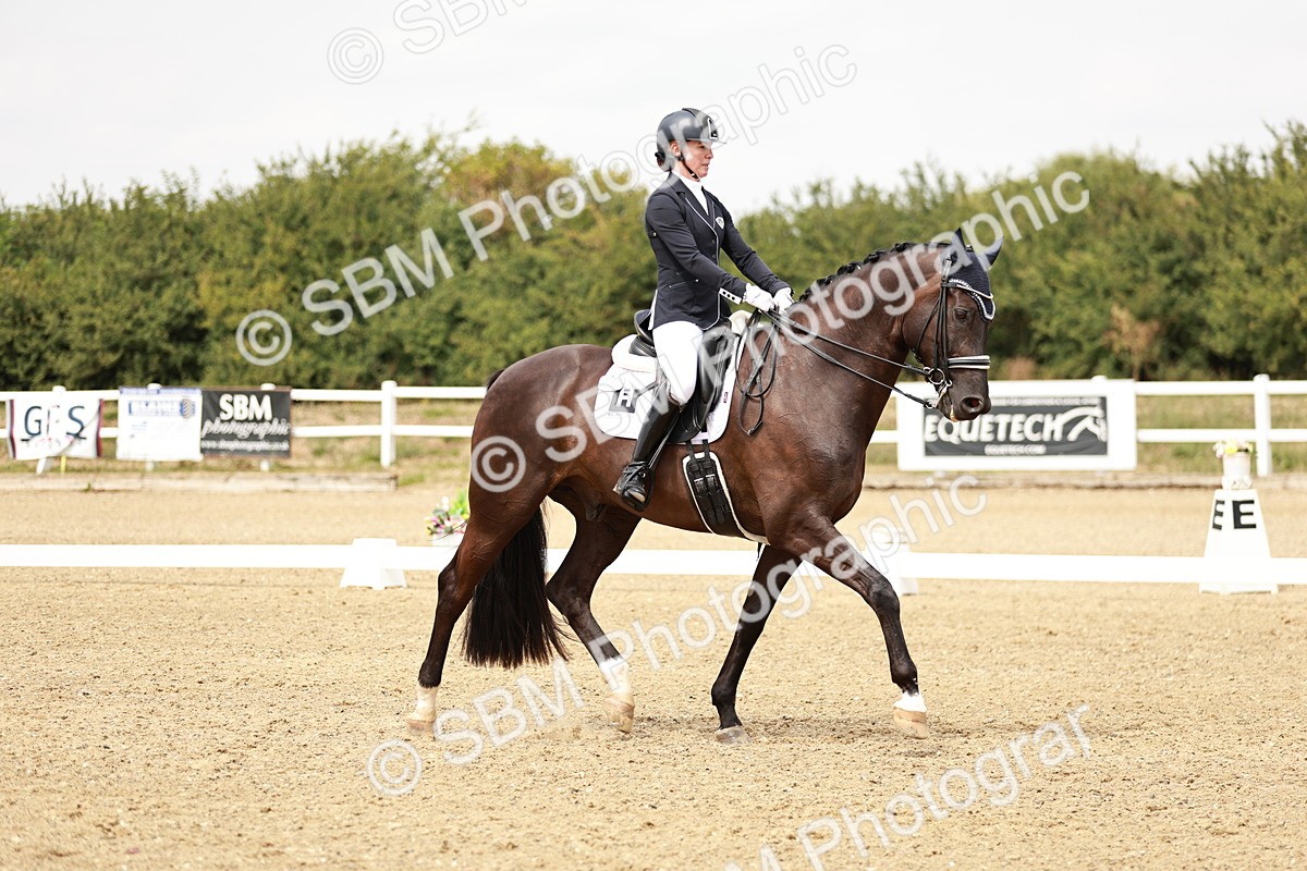 SBM_003747 - Class 7 - Advanced Medium 6 Gold - 13.16-14.36