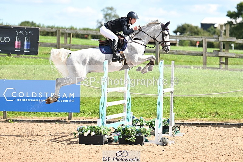 240913A-132047-04527 - Cls 15 Snr Foxhunter