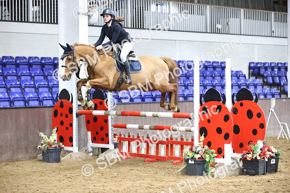 SBM_001909 - Class 10 - Senior Newcomers - 1.10m