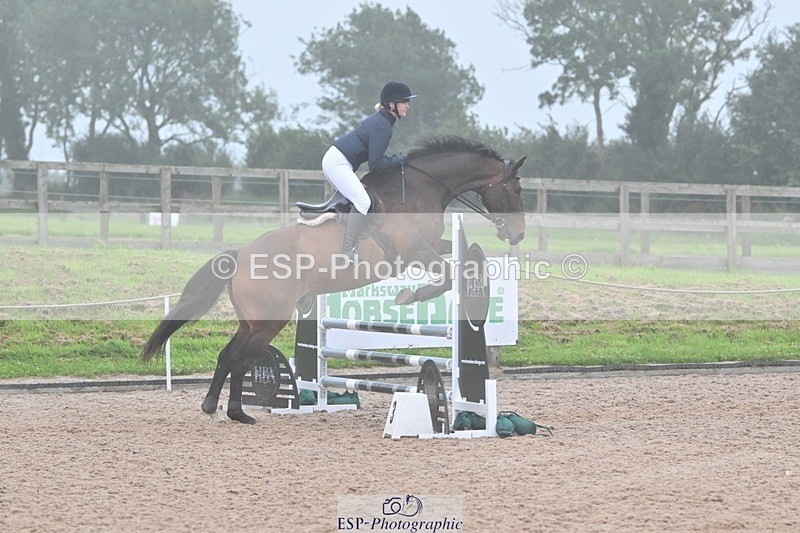 240813-193038-00942 - Classes 7 A&B 90cm