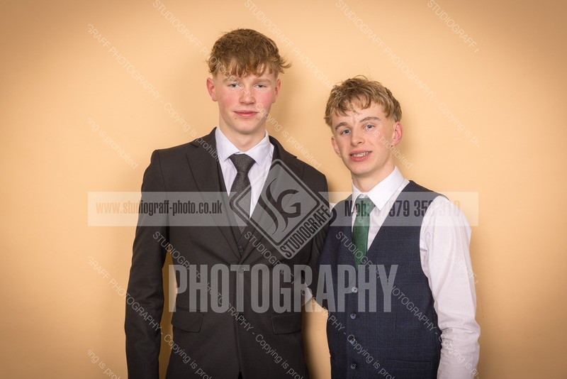 R5L1_2408 - Thurso high school 2025 - Senior prom