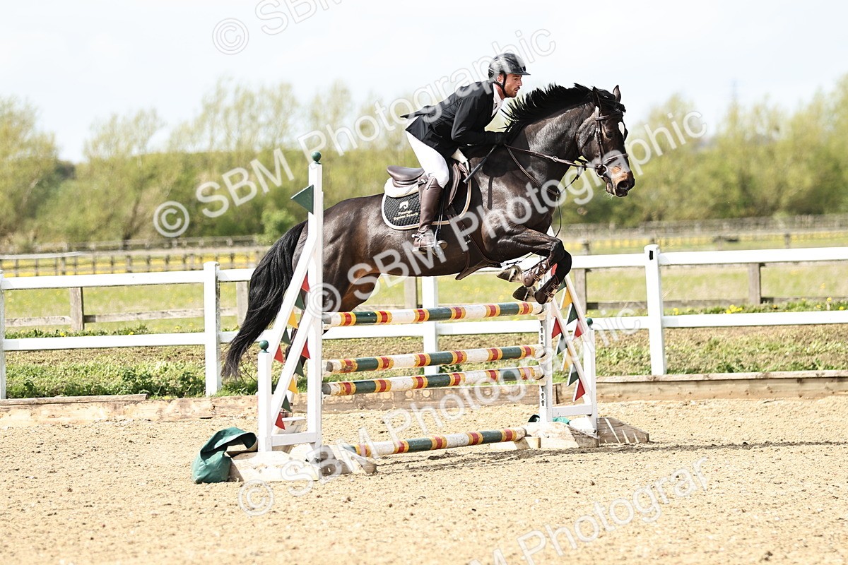 SBM_000760 - Class 3 - Senior Discovery - 1.00m