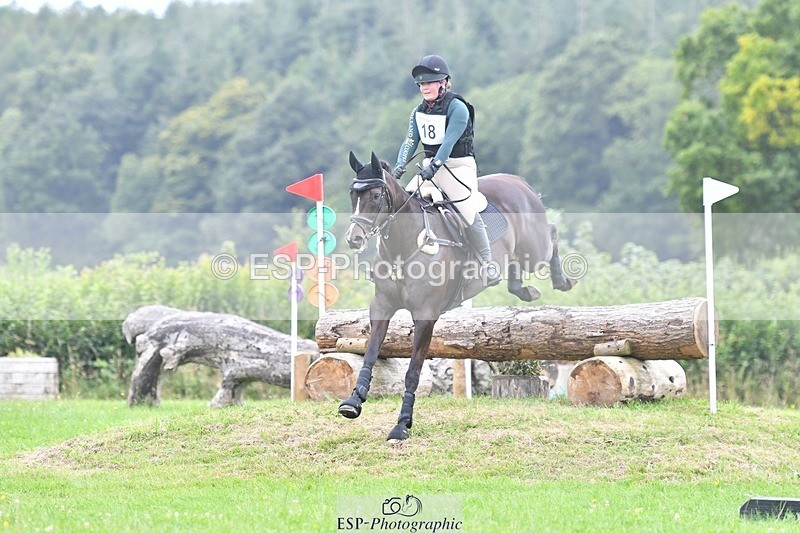 240803-120005-03427 - 018-Vikki_Maddox-GOGETTHAT